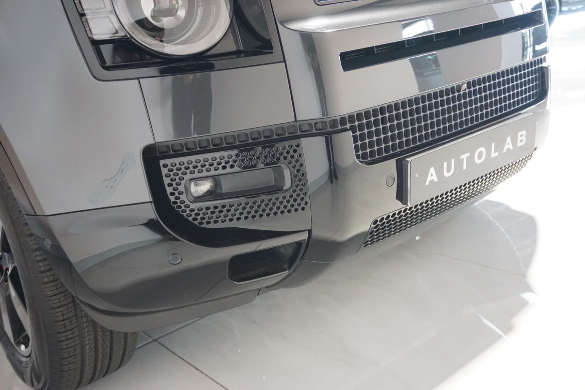 Land Rover Defender 90 3.0 D300 MHEV X-Dynamic HSE Hard Top SUV 3dr Diesel Auto 4WD SWB Euro 6 (s/s) (300 ps)